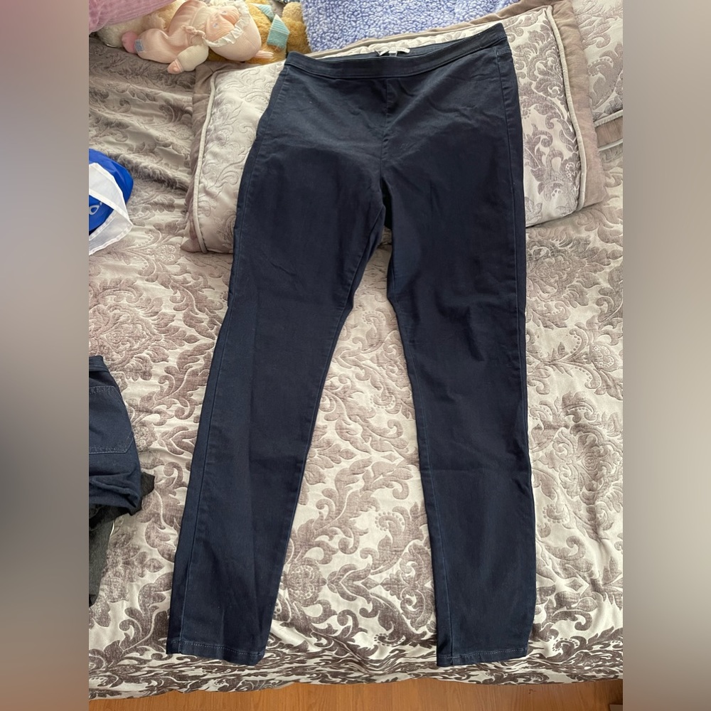 Super cute, comfy and stylish begging by Jennifer Lopez